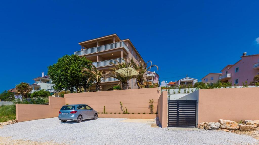 Budova, kde se apartmán nachází