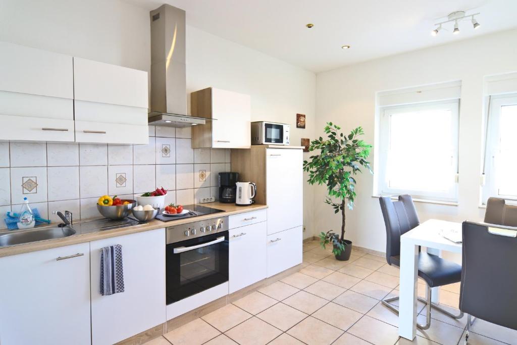 Top-Ferienwohnungen in Heiligenhaus - Appartement - Rez-de-chaussée