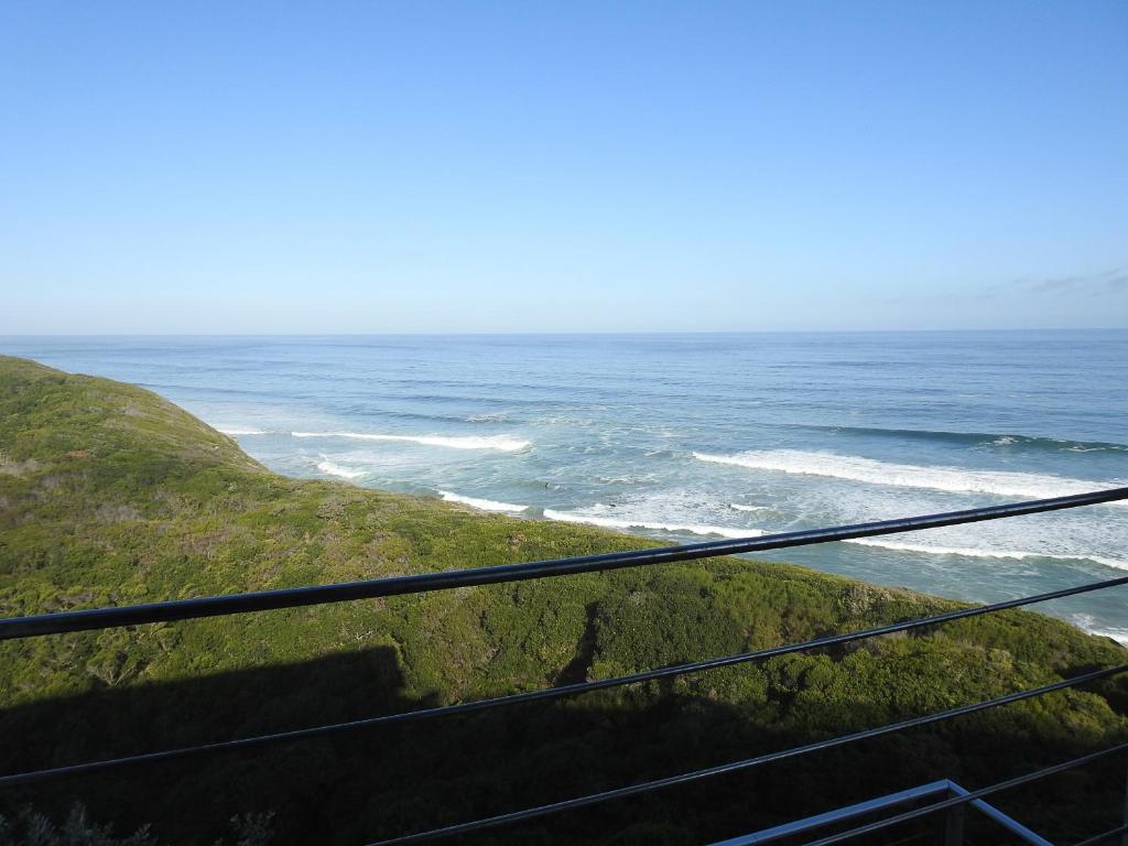 Wilderness Beach Views - Image 34