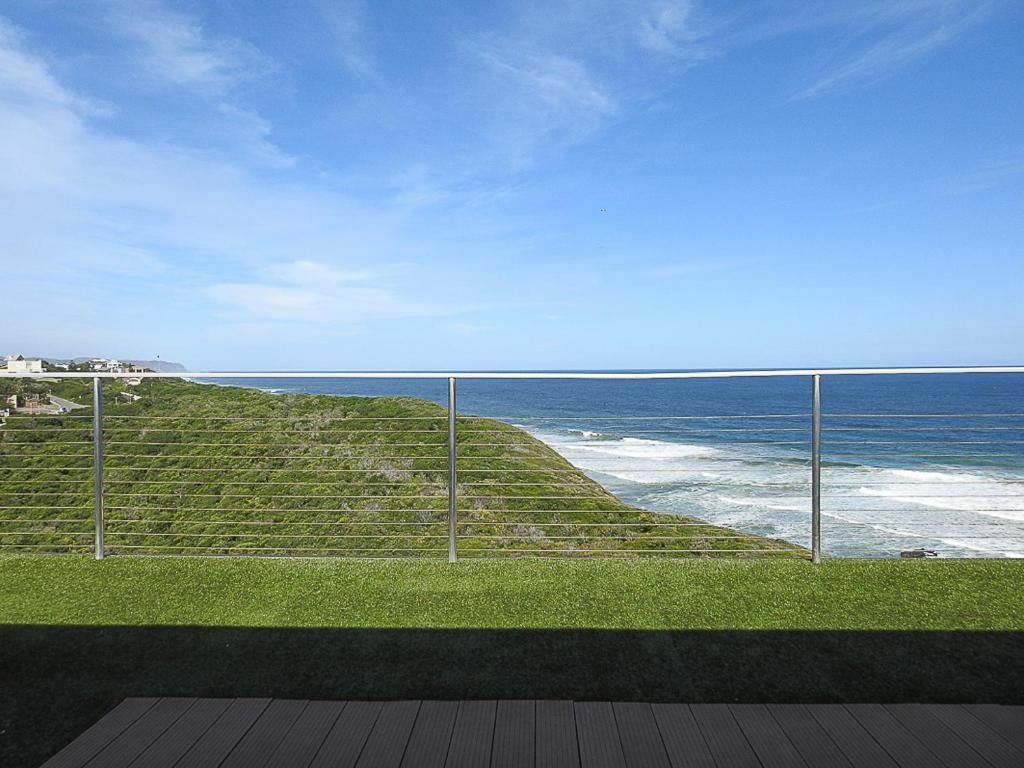 Wilderness Beach Views - Image 17