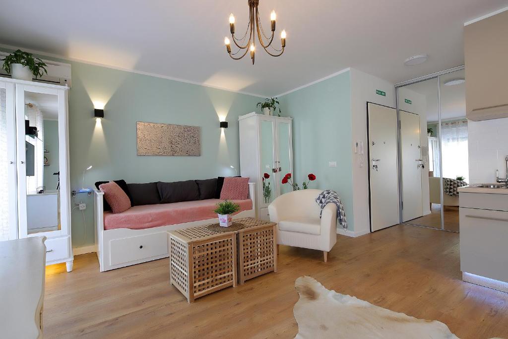 Posedenie v ubytovaní Studio Apartment Ada 2