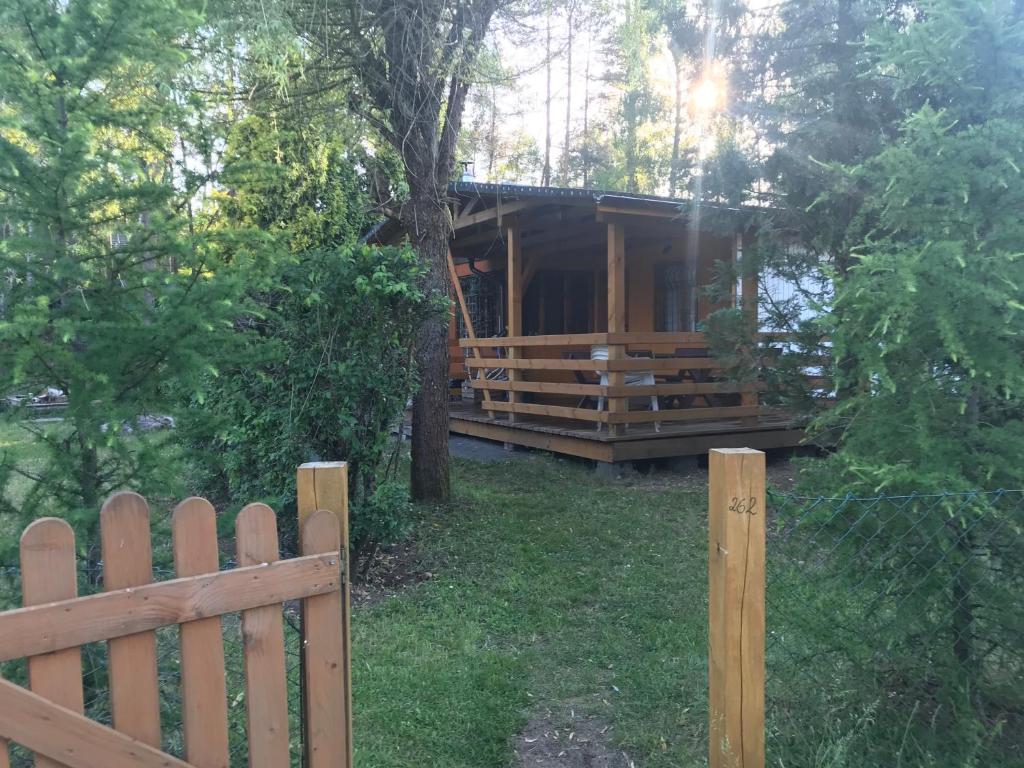 Domek na Kaszubach Gwizdówce - Chalet Met 2 Slaapkamers