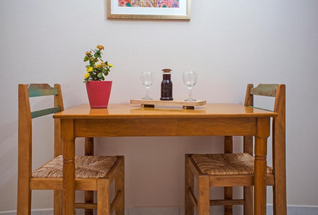 Arodamos Studios & Apts - 18