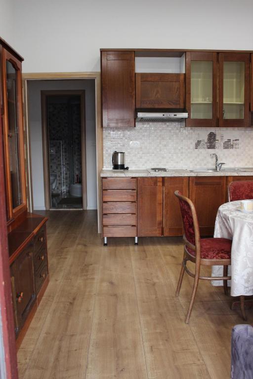 Kuchyň nebo kuchyňský kout v ubytování Apartments Gassner
