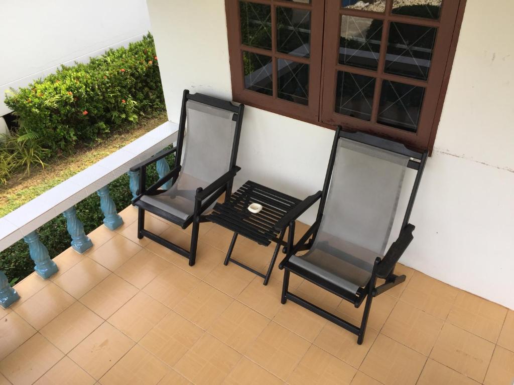 Posezení v ubytování Surin House