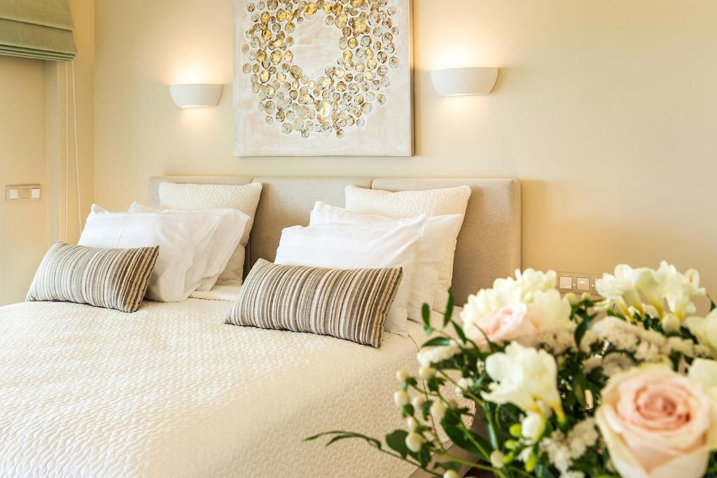 Posteľ alebo postele v izbe v ubytovaní A&A Luxury Beach Villas