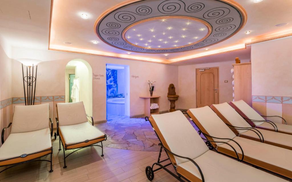 Posezení v ubytování Stoa - Elegant & Romantic Guest House - "Adults only"