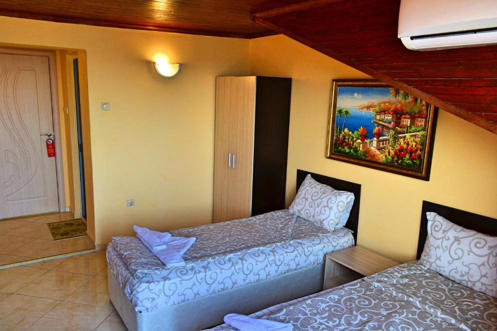 Twin Room with Sea View