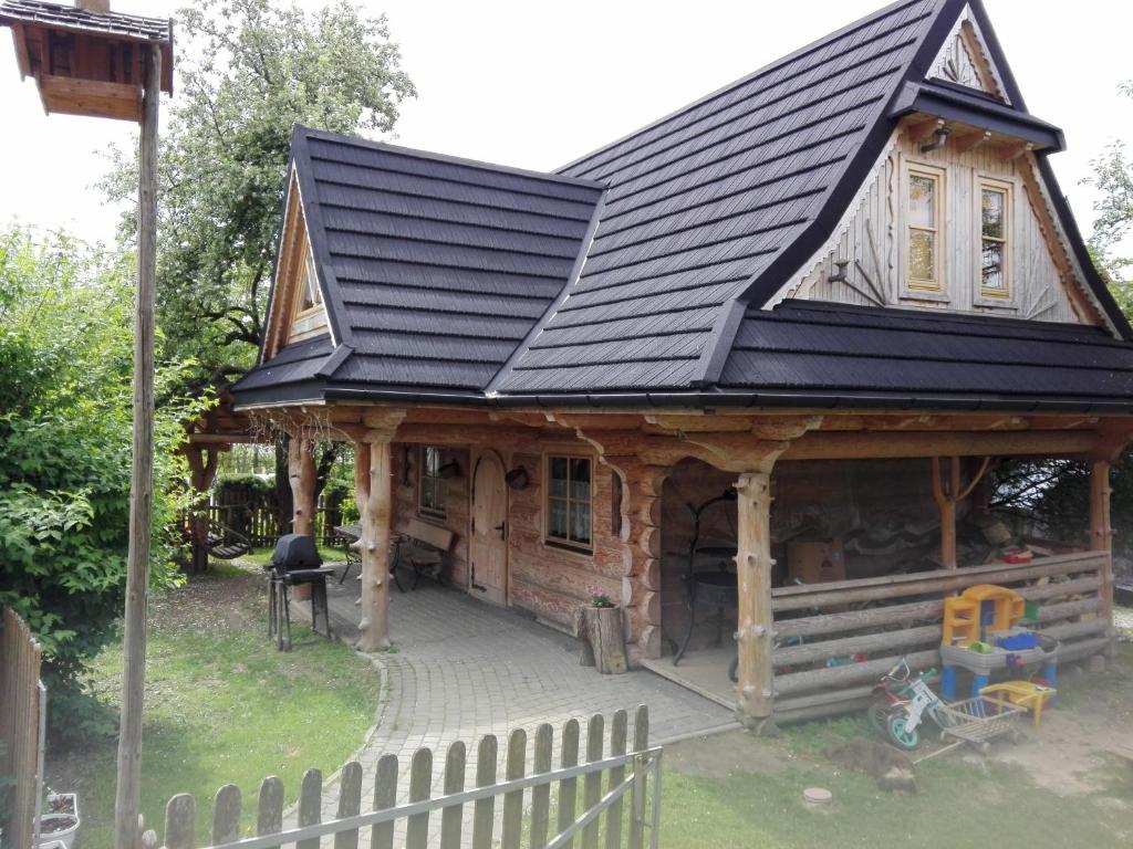 Budova, v ktorej sa dovolenkový dom nachádza