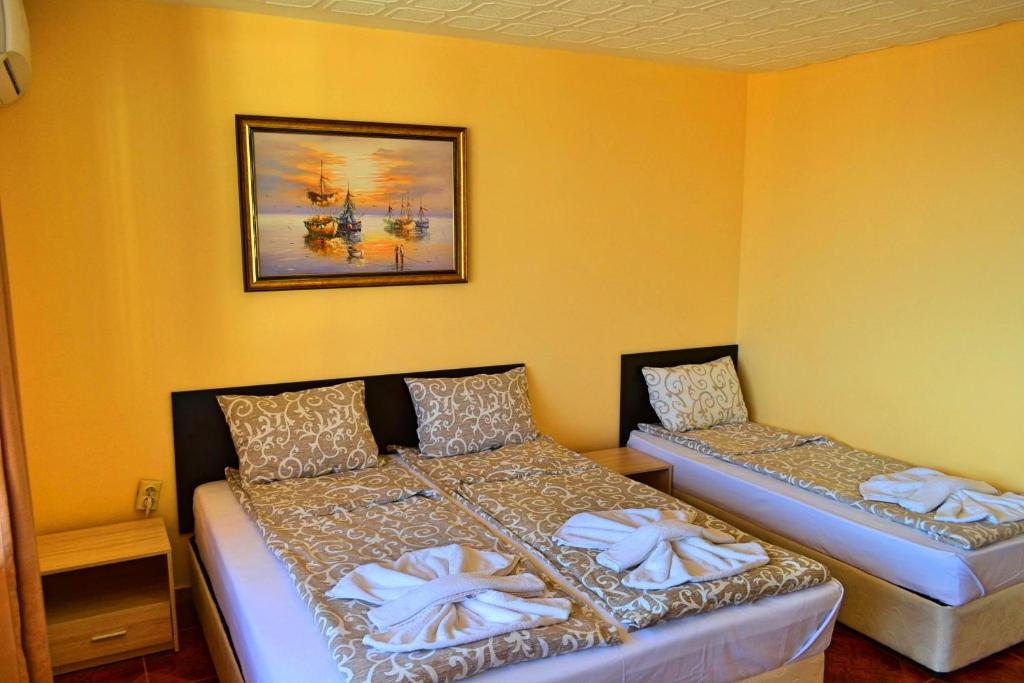 Classic Triple Room