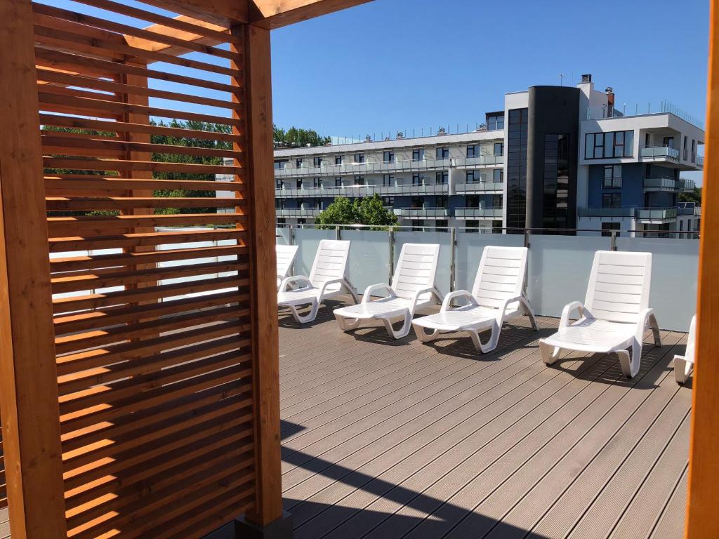 Balkón alebo terasa v ubytovaní Apartament Superior Pastelowy Przy Plaży