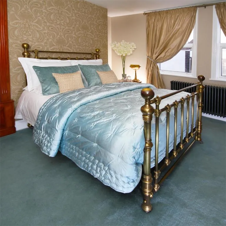 The Mainstay Luxury Boutique Rooms with Private Parking