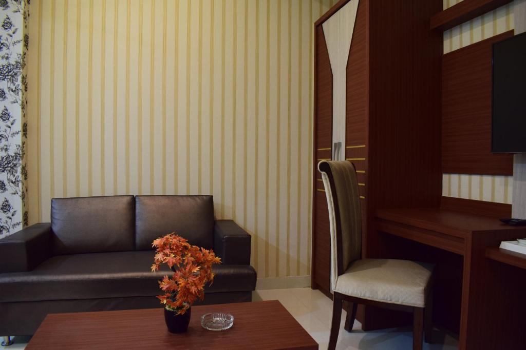 Posezení v ubytování Hotel Uday Palace