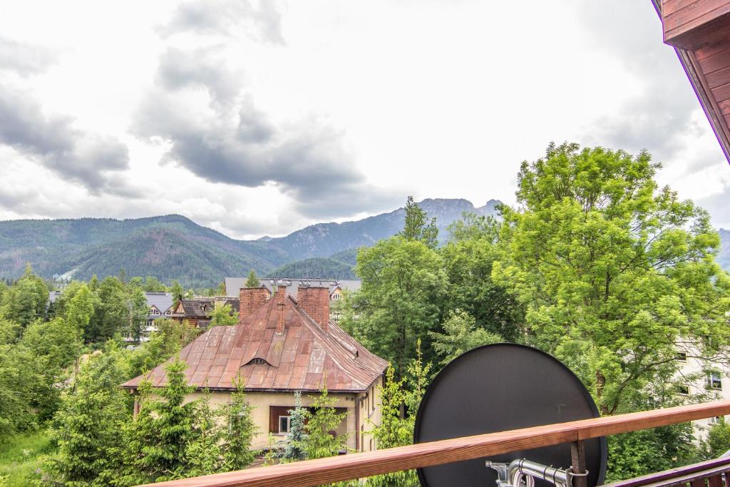 Výhľad na hory alebo výhľad na hory priamo z apartmánu