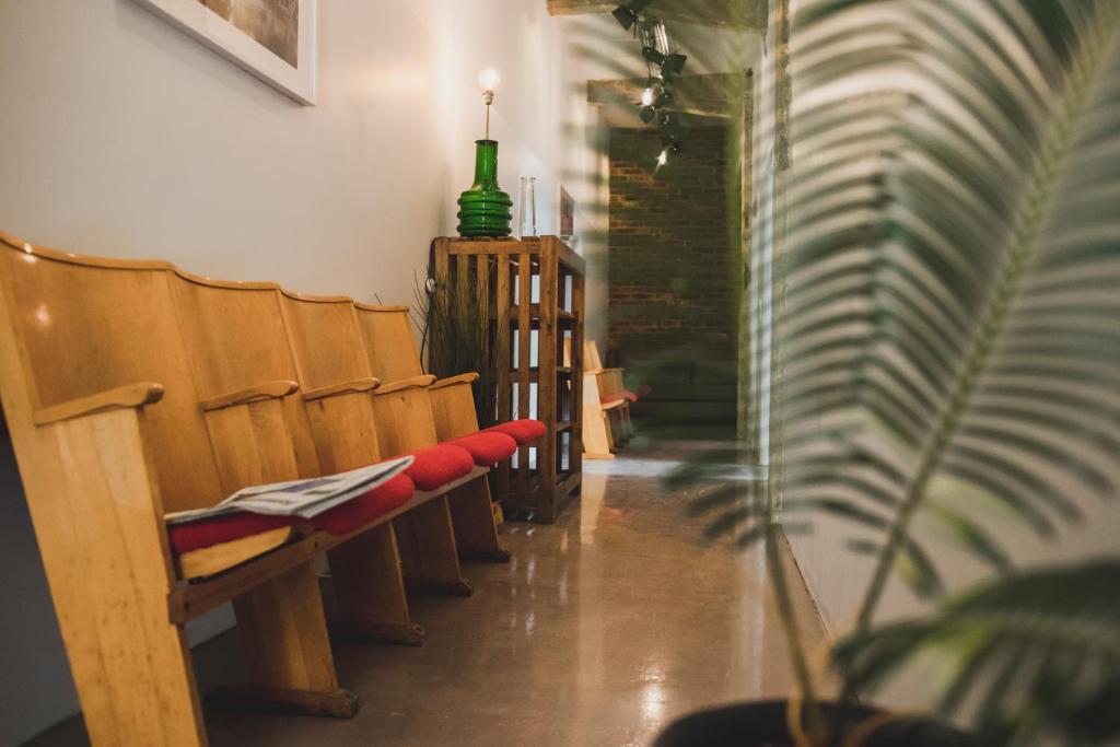 OLD PRINTING HOUSE - Modern I City I 2 Min HBF I E-Ladesäule - Resim 2