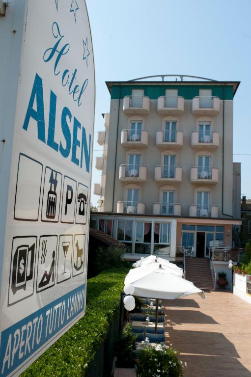 The building in which a szállodákat is located