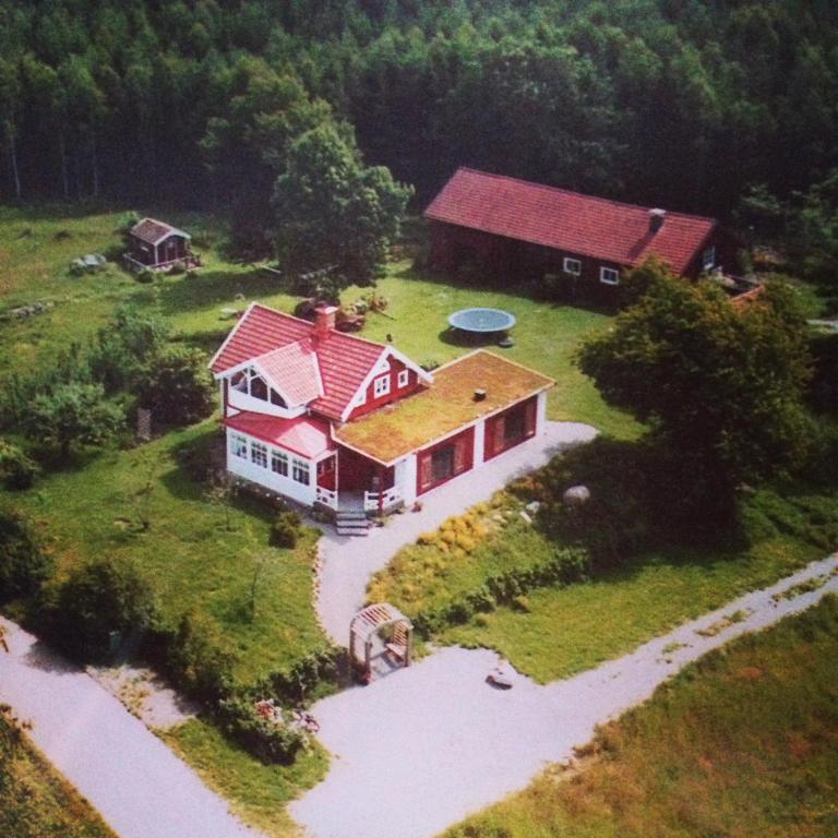 Budova, kde se vila nachází