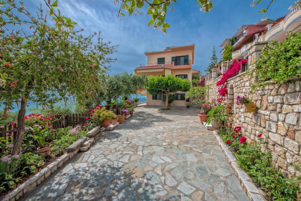Κήπος έξω από το Villa Giovanni
