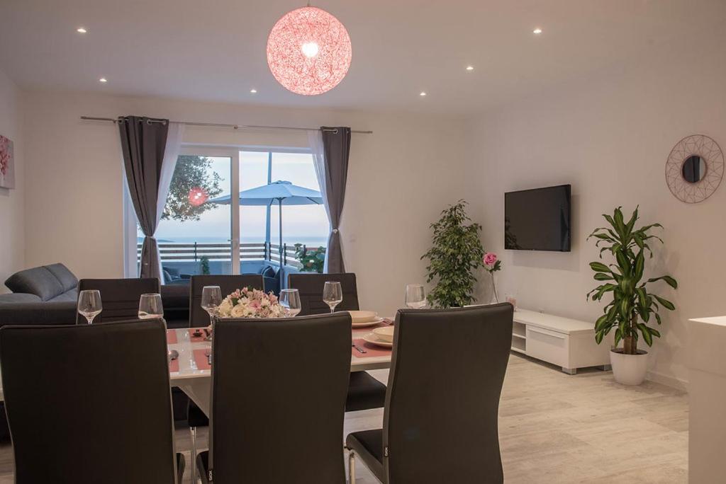 APARTMENT ELI - SEA VIEW - Housity