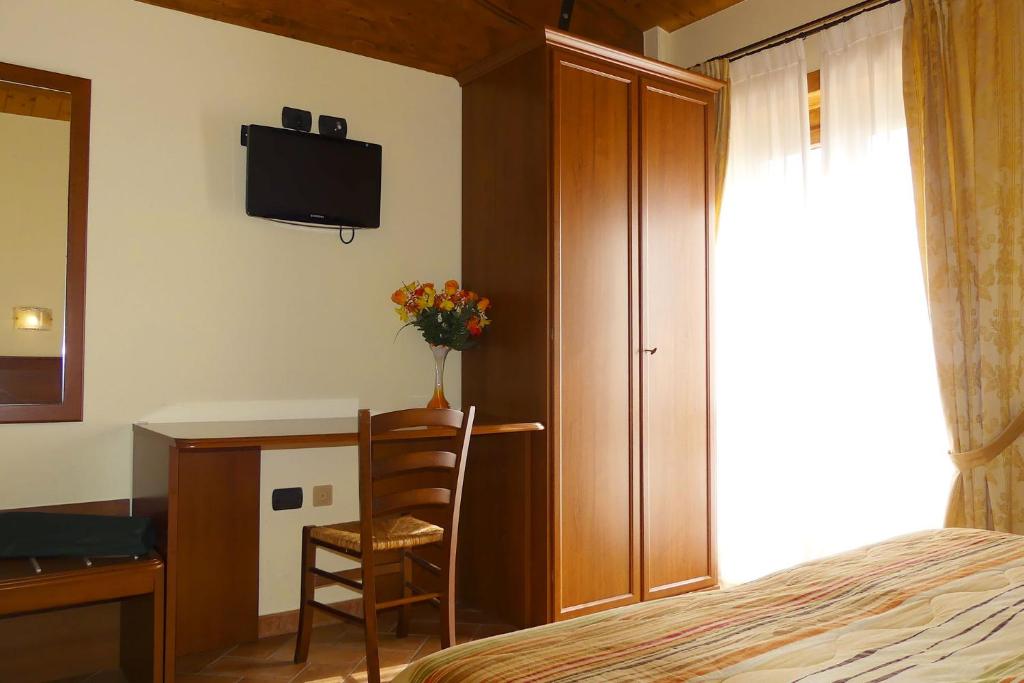 Telewizja i/lub zestaw kina domowego w obiekcie Villa Montotto