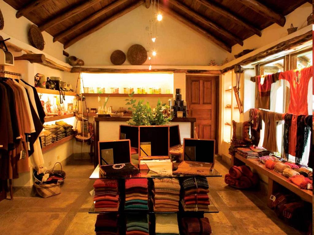 Posezení v ubytování Inkaterra Machu Picchu Pueblo Hotel