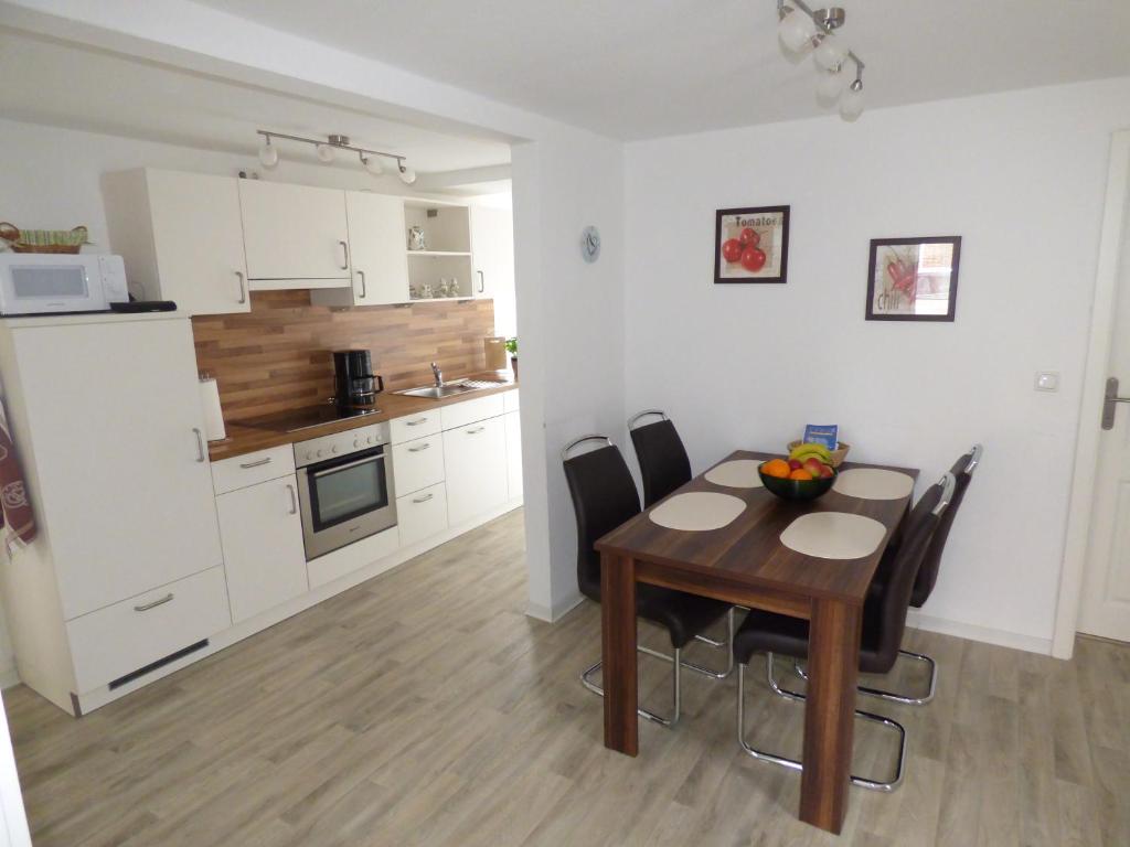 Kuchyň nebo kuchyňský kout v ubytování Ferienhaus Tamm-Voß