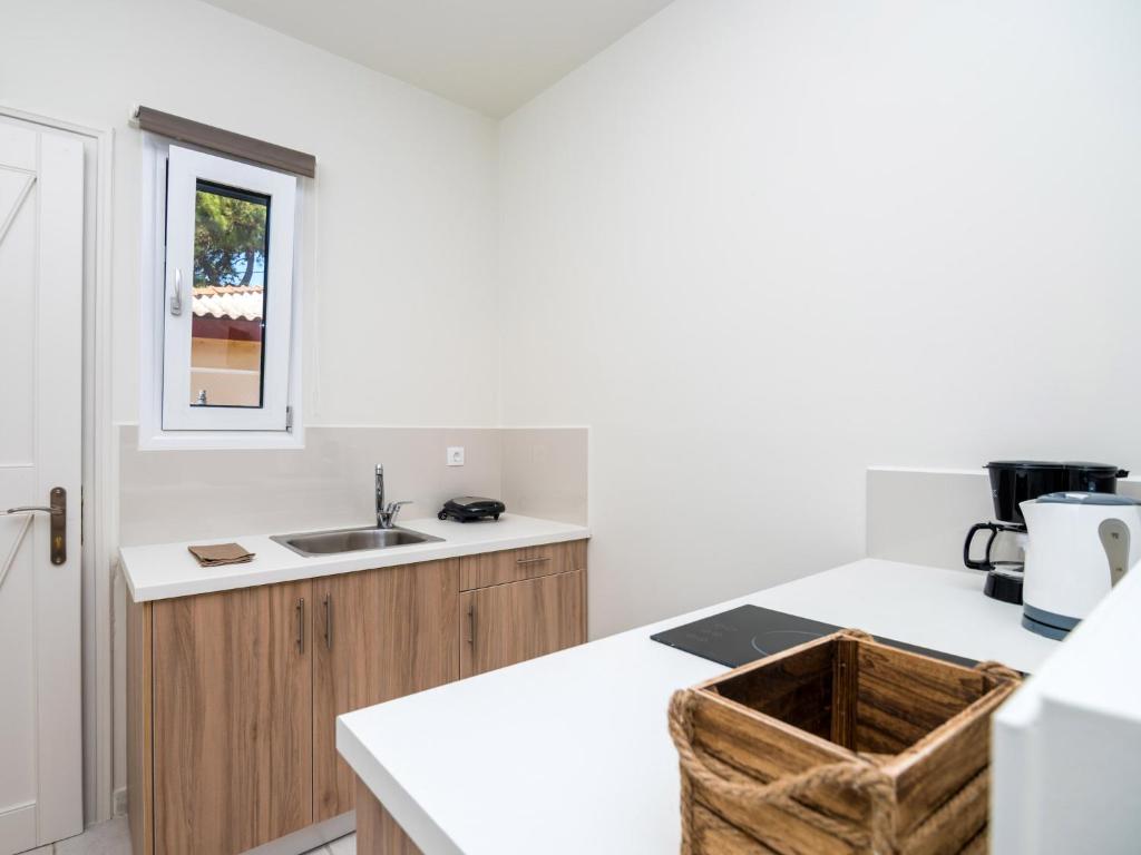Casa Buganvilla - Studio Apartment With Double Bed And Village View