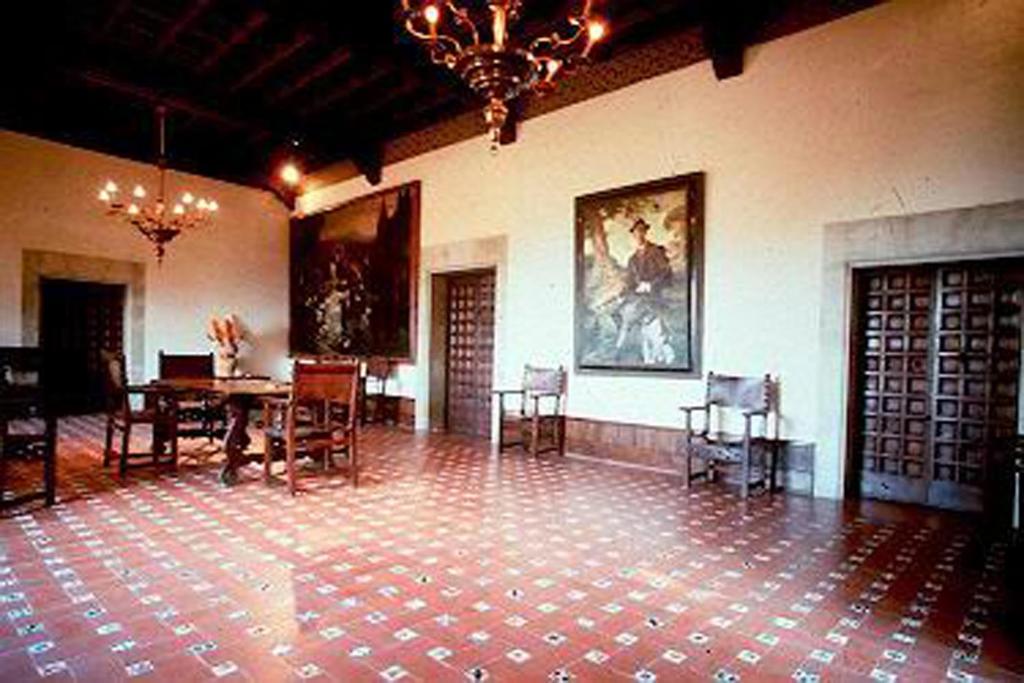 Posezení v ubytování Hotel Sant Quirze De Besora
