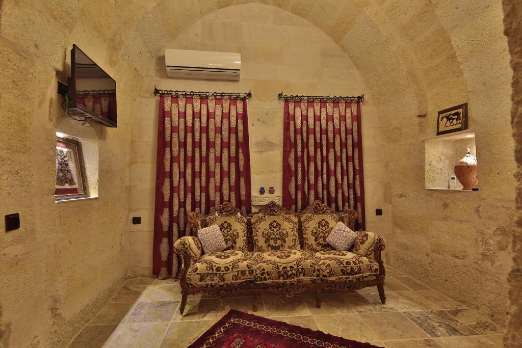 Aren Cave Hotel And Art Gallery - 8