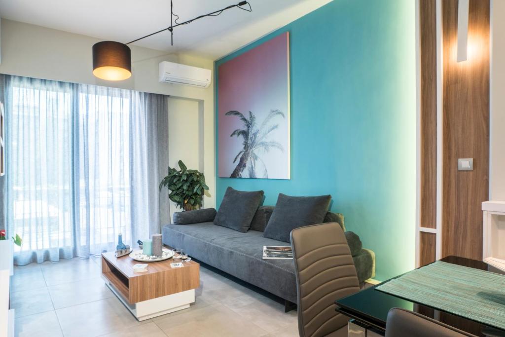 A seating area at Mediterranean Luxury Apartment