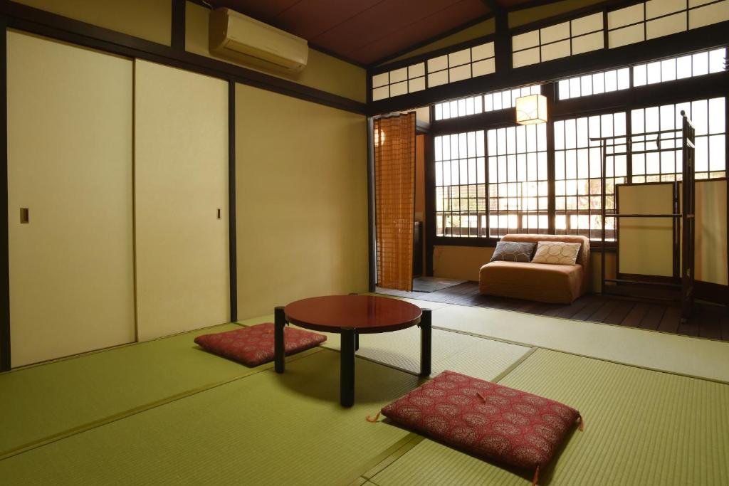 宿屋 西陣荘 京都市 21年 最新料金 宿屋 西陣荘 京都市 21年 最新料金
