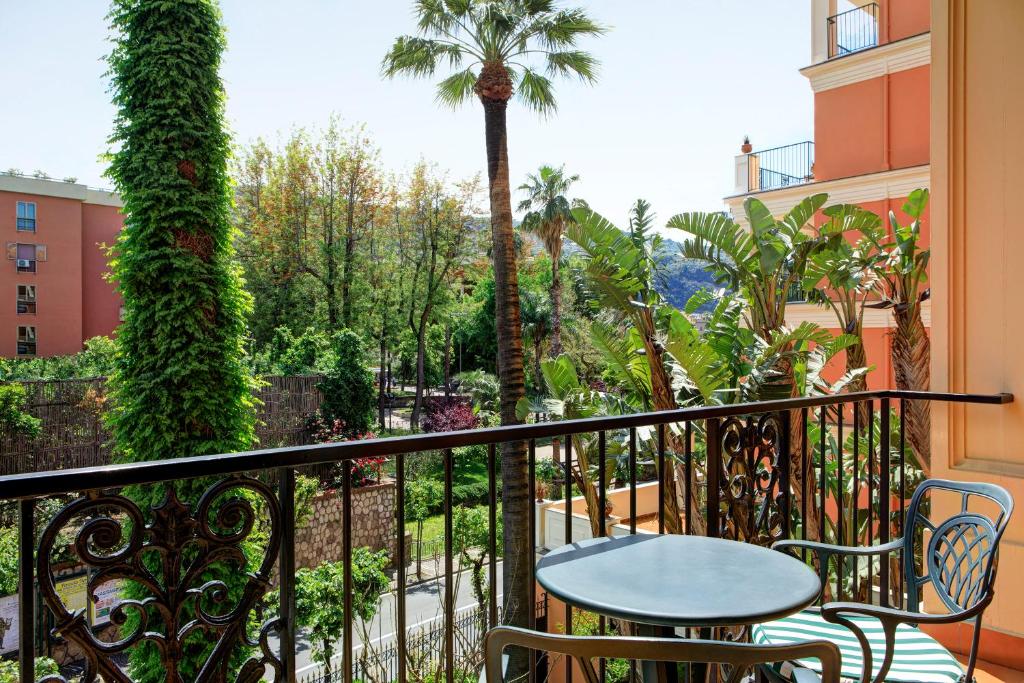 Grand Hotel Royal - 11