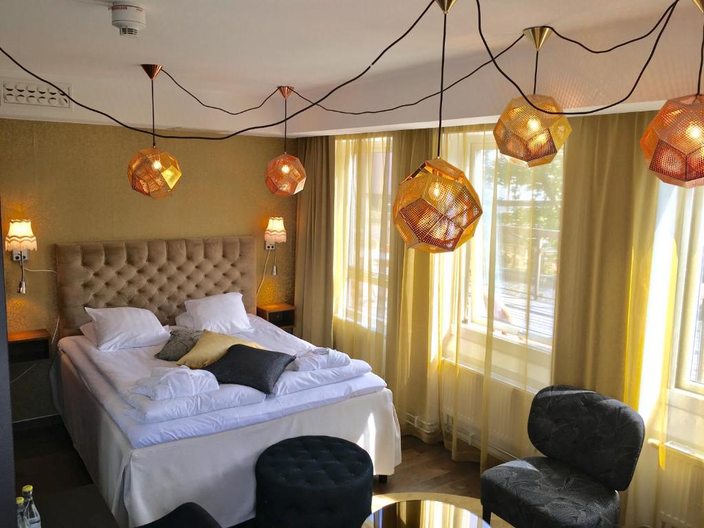 Best Western The Public Hotel