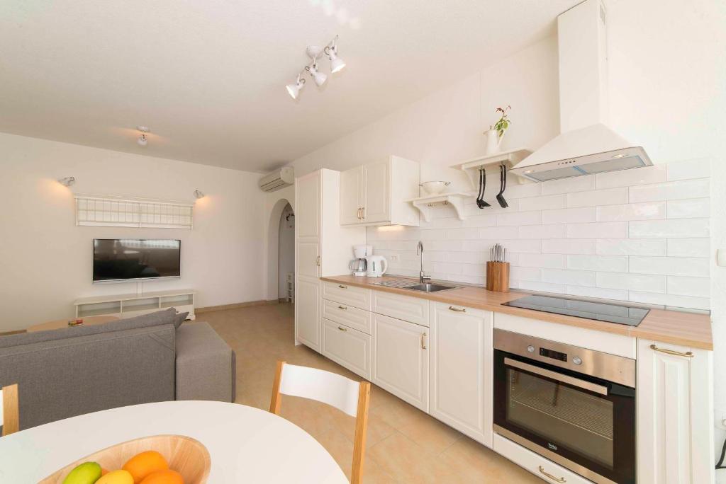 Kuchyň nebo kuchyňský kout v ubytování Sunset House