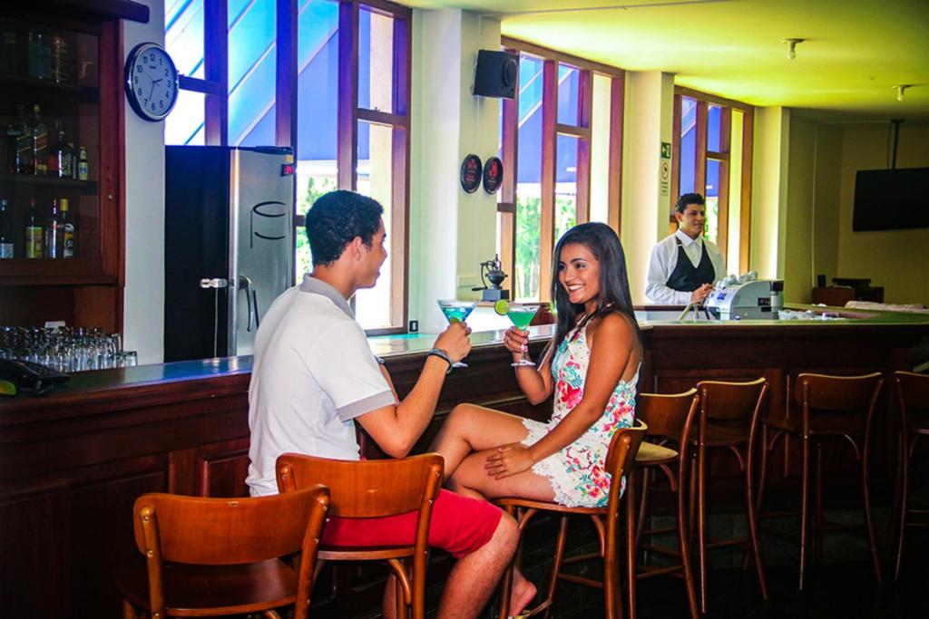  Hotel Península