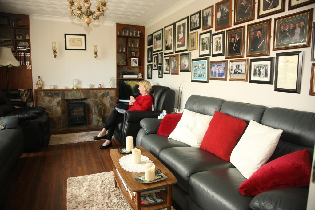 Posezení v ubytování Torine House B&B