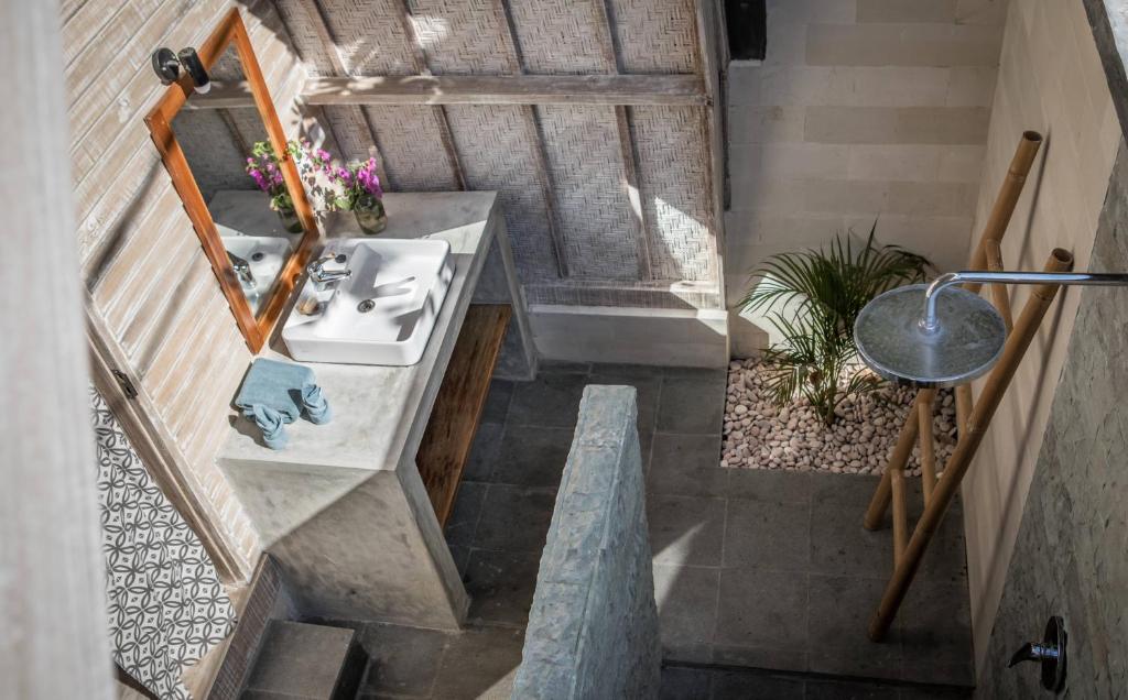 Flowers & Fire Yoga Garden - 12