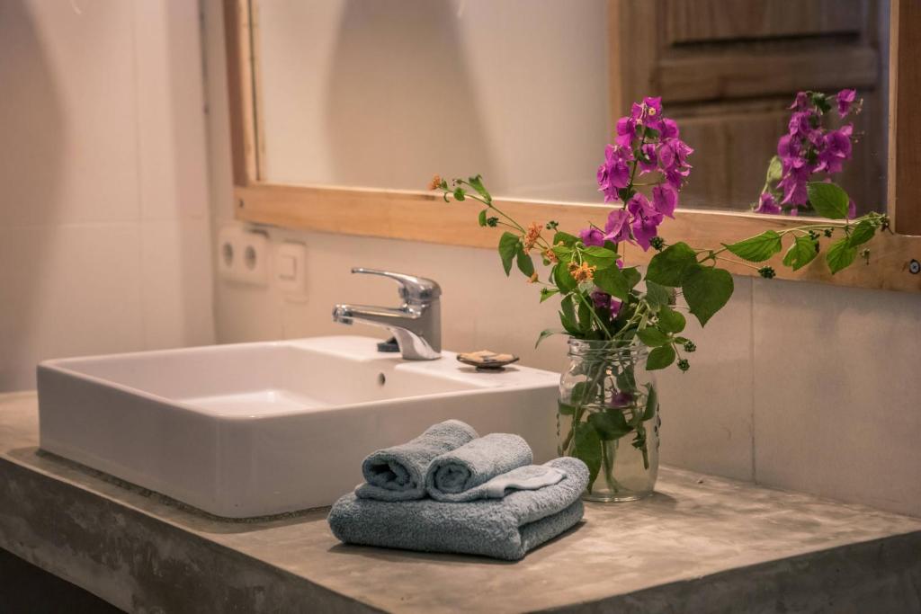 Flowers & Fire Yoga Garden - 19