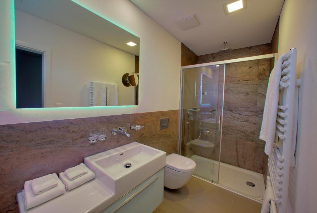 Koupelna v ubytování Boutique Hotel Bellevue