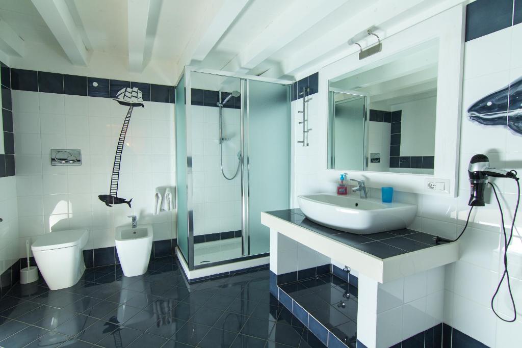 Koupelna v ubytování B&B Apollo