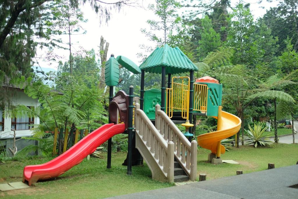 Herní místnost nebo prostor pro děti v ubytování The Grand Hill Resort-Hotel