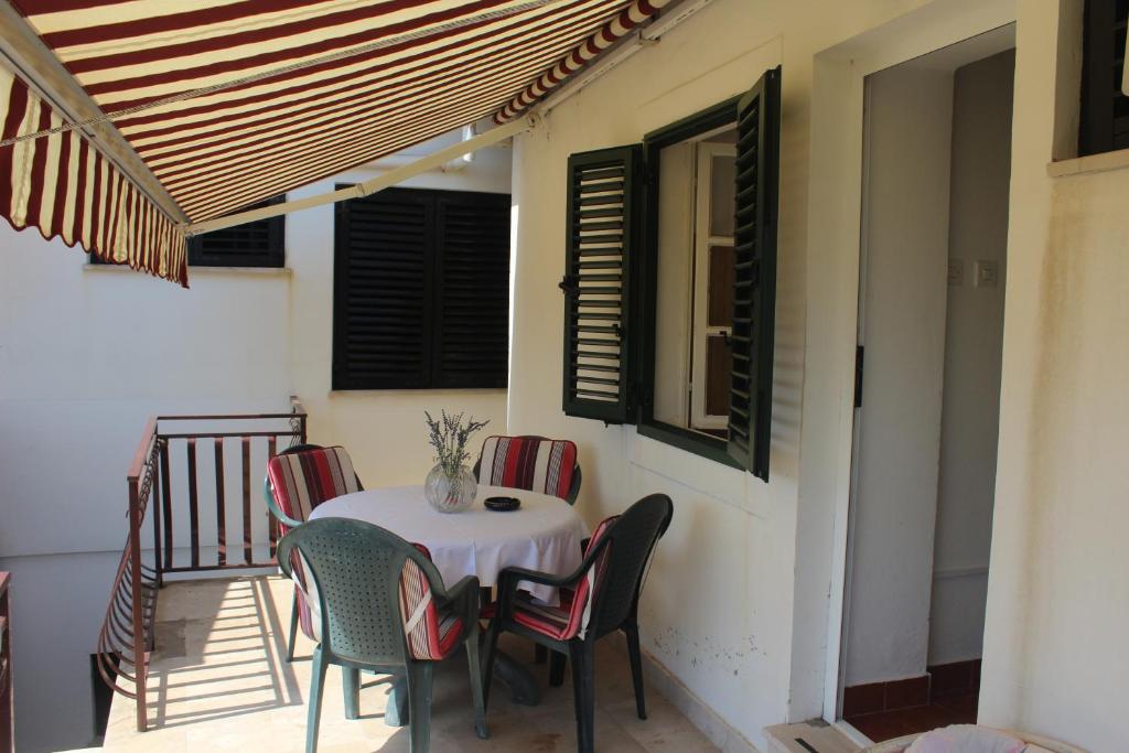 Balkón nebo terasa v ubytování Guest House Nikola