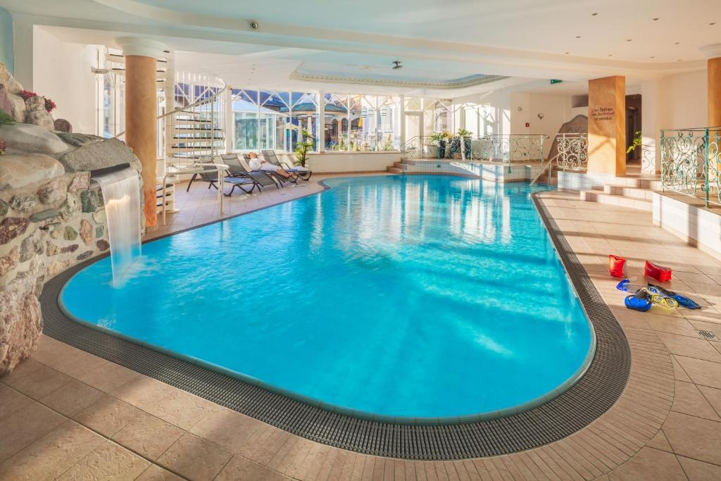 Bazén v ubytování Apparthotel Talhof, Restaurant, Pool und Spa nebo v jeho okolí
