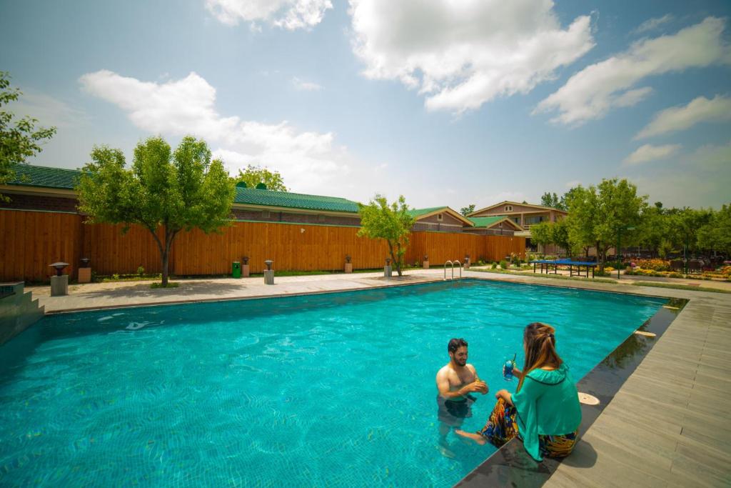 Bazén v ubytování The Orchard Retreat & Spa nebo v jeho okolí
