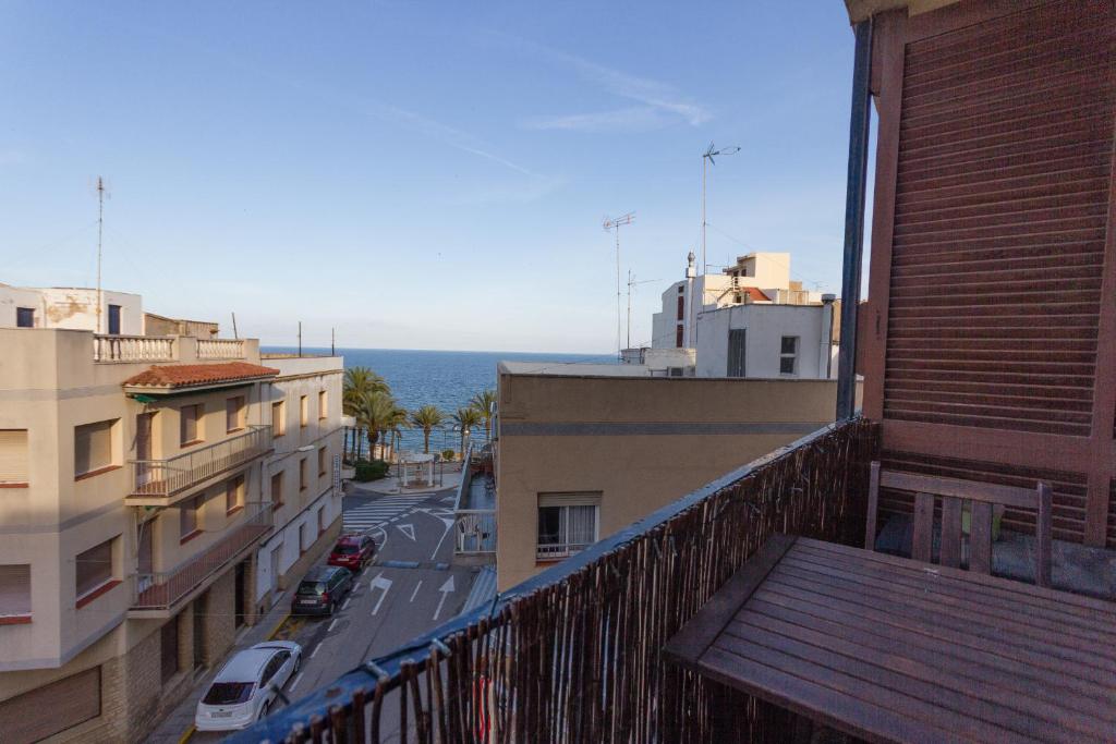 Apartamento Paisos Catalans II, LAmetlla de Mar, Spain ...