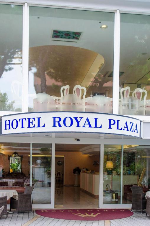 Hotel Royal Plaza