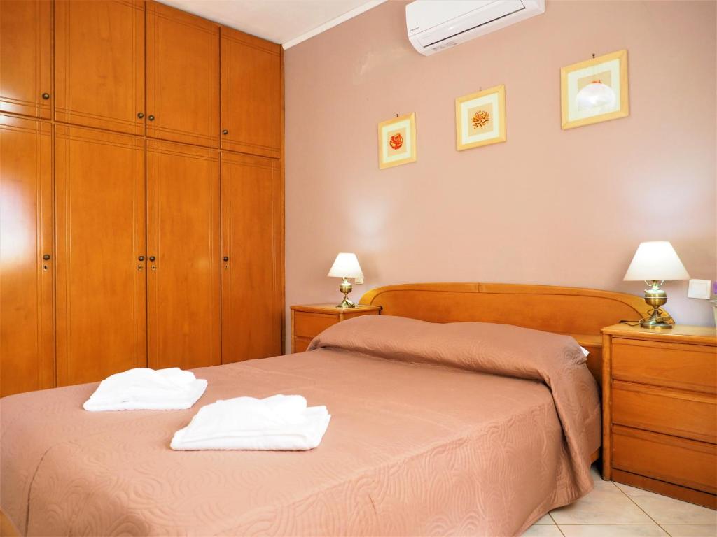 Posteľ alebo postele v izbe v ubytovaní Traditional Cretan Villa