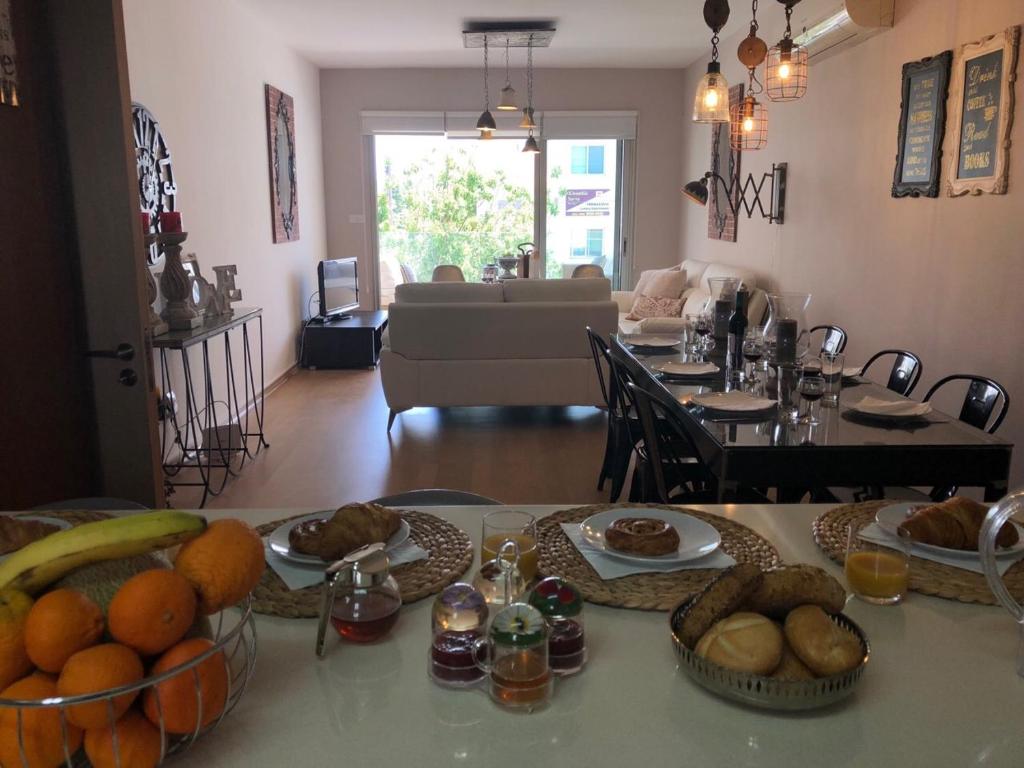 Fotografie z fotogalerie ubytování Gardenia 104 Near The Beach v destinaci Limassol