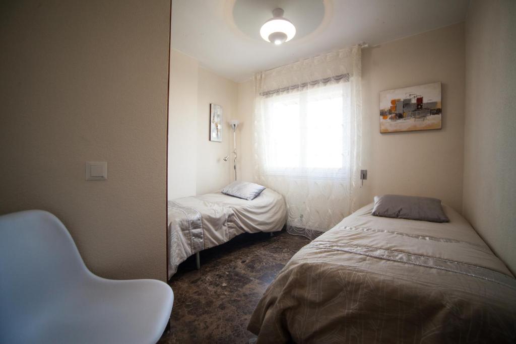 Apartment on Bautista Lafora 2, Alicante – Updated 2023 Prices