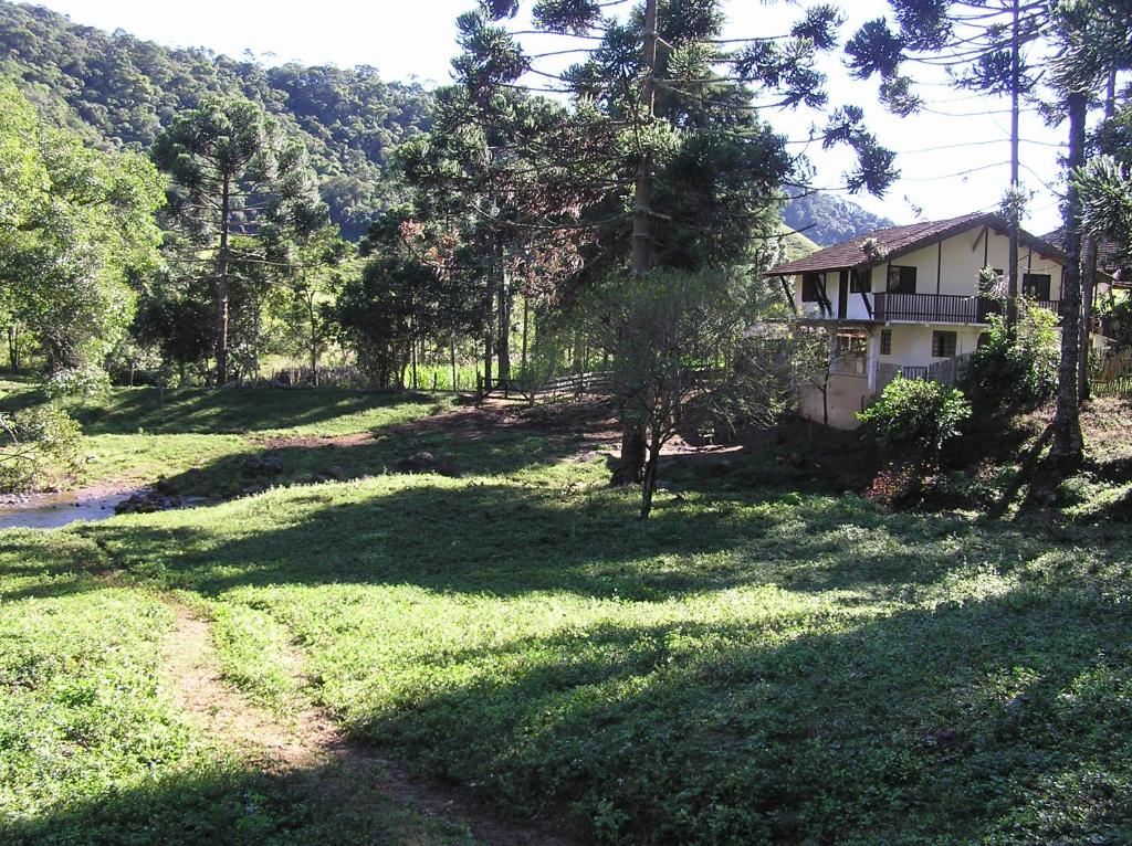  Casa de Campo Rústica em Fazenda Usina